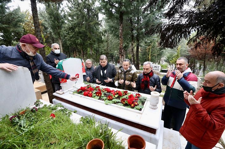 Bülent Zeren, Karşıyaka’da anıldı