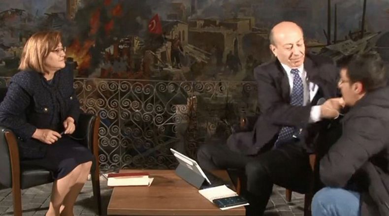 Canlı yayında tokat atmıştı: Muharrem Sarıkaya geri döndü