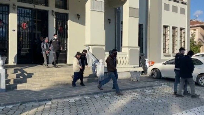 Dinamitli kaçak kazı yapan şüphelilerden 6’sı tutuklandı