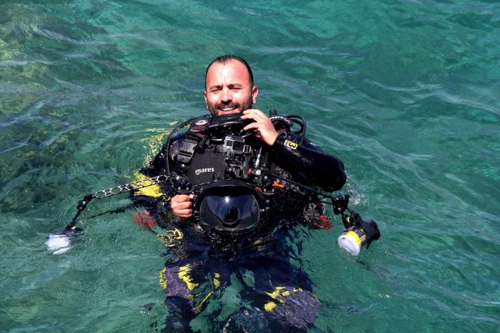 İzmirli su altı fotoğrafçısı dünya birincisi oldu