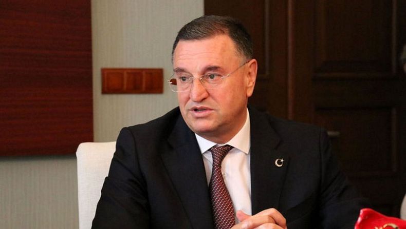 Lütfü Savaş isyan etti: Kentin demografik yapısı değişiyor