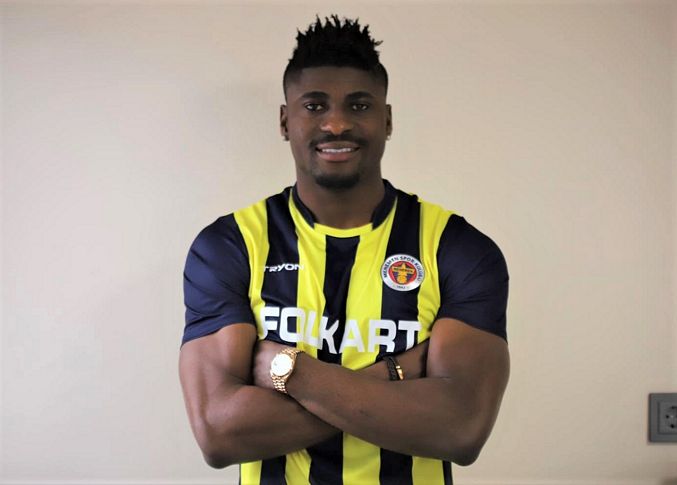 Menemenspor'dan bir transfer daha!