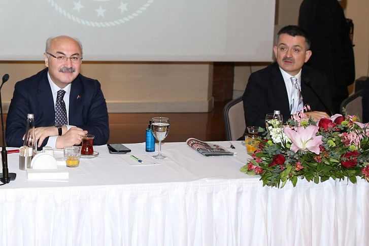 Pakdemirli: İstanbul Büyükşehir Belediye Başkanına tavsiyede bulundum