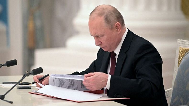Putin: Minsk anlaşmalarının artık geçerliliği yok