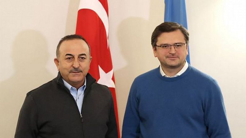 Bakan Çavuşoğlu Ukraynalı mevkidaşı ile görüştü