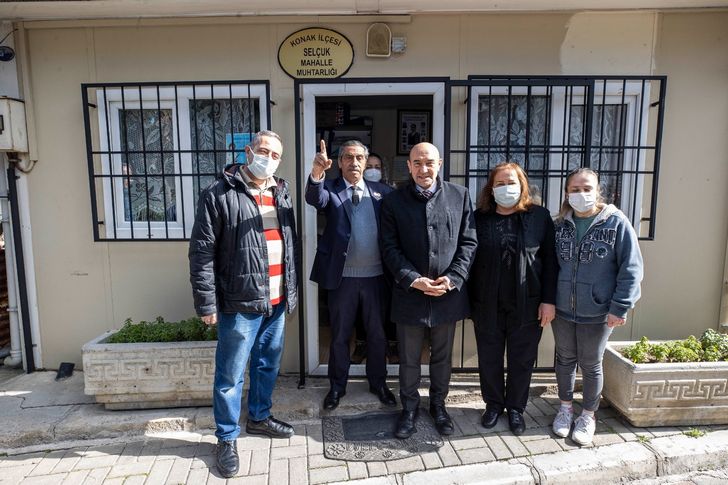 Başkan Soyer muhtar ziyaretlerini sürdürüyor