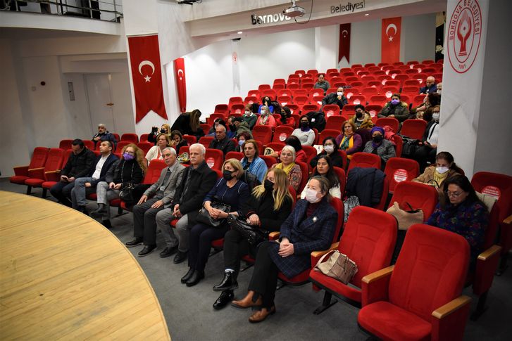Bornova’dan kadına yönelik şiddete karşı bildiri