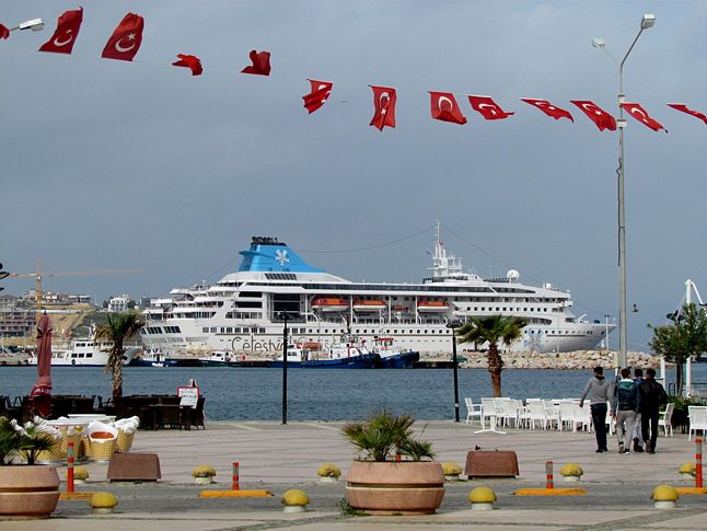 Çeşme’ye müjde! Kruvaziyer seferleri başlıyor