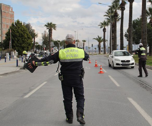 Geçen yıl 8 milyar 265 milyon liralık trafik cezası kesildi