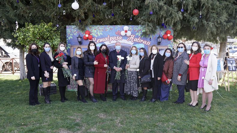 Kemalpaşa'da yüzlerce kadına istihdam fırsatı
