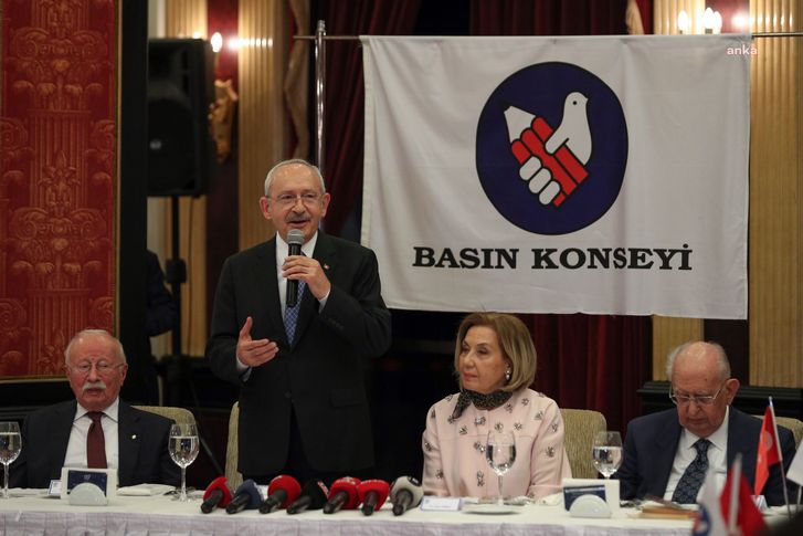 Kılıçdaroğlu: Türkiye’yi bir kabustan çıkarmak zorundayız