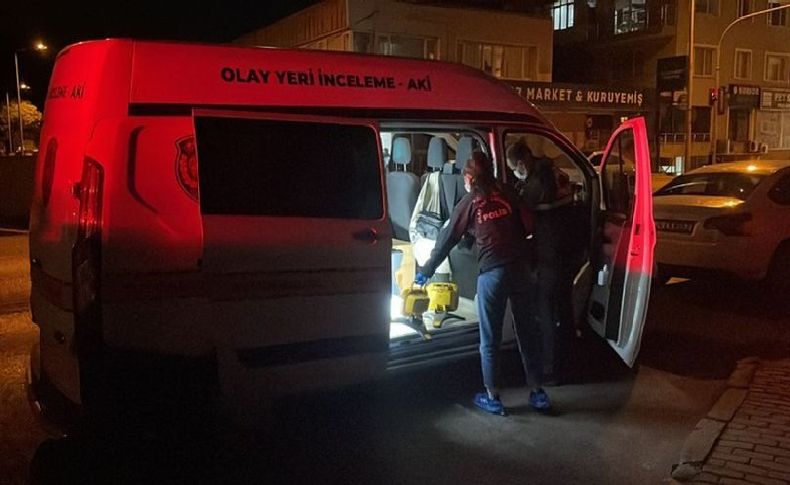 İzmir'de evlat dehşeti! Babasını bıçaklayarak öldürdü