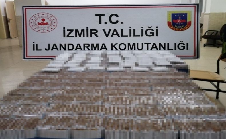 Kamyonet içerisinde binlerce dolu makaron ele geçirildi