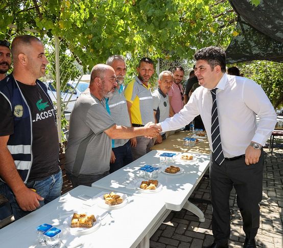 Başkan Kılıç belediye personeliyle bayramlaştı