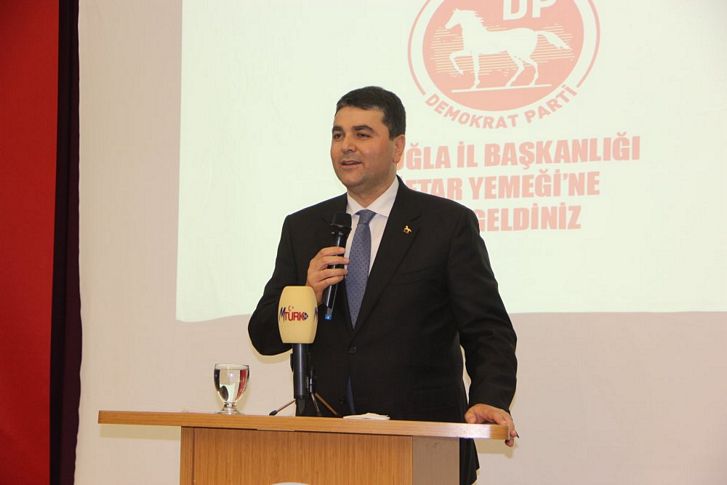 Gültekin Uysal'dan 15 Temmuz mesajı