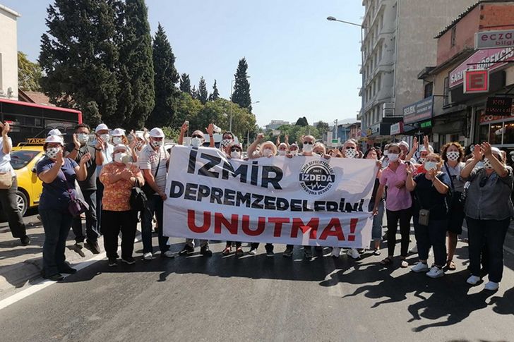 İzmirli depremzedeler bayramı buruk geçiriyor: Çıkmazın içindeyiz!
