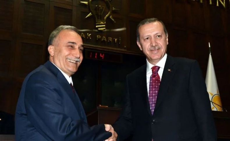 AK Parti'de istifa depremi!