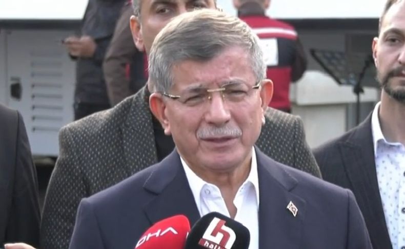 Davutoğlu: Bugünler, görüş ayrılıkları üzerinden fikir beyan etme günleri değil
