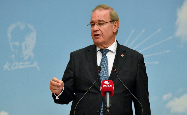 Faik Öztrak: Oyun belli: Faiz kasımda tek haneye çekilir...
