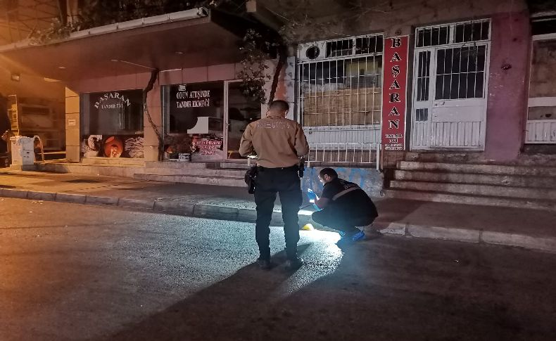 İzmir’de tartıştığı kişilere ateş açan şüpheli, babasını da vurdu