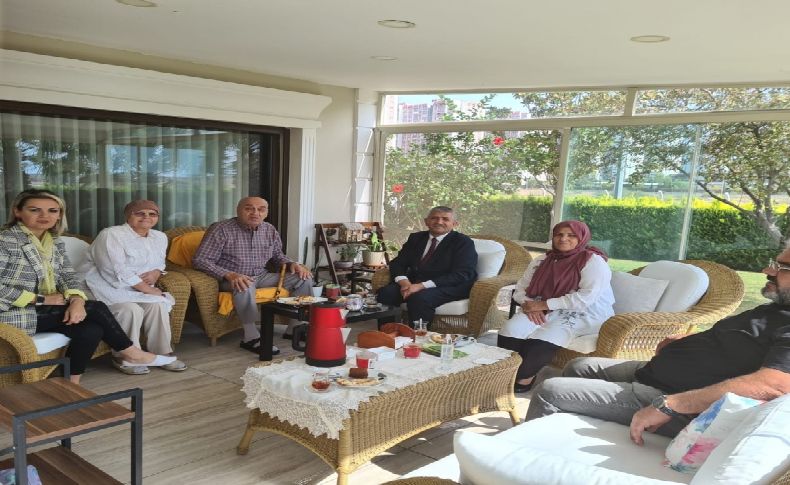 MHP İzmir’den yeni kampanya: Bir maniniz yoksa...