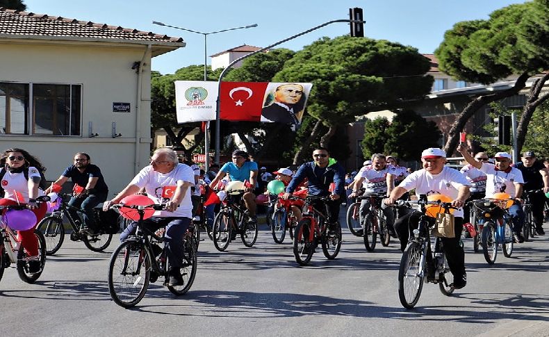 Pedalları cumhuriyet için çevirdiler