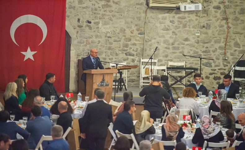 Tunç Soyer Büyükşehir’in din görevlileri ile buluştu