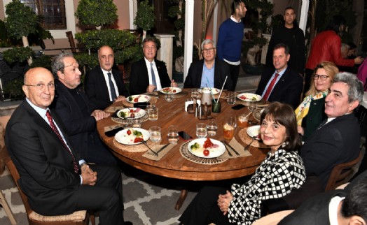 Bornova'da EGEV Gala yemeği