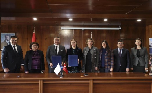 DEÜ'den kariyer gelişimine katkı sunacak protokol