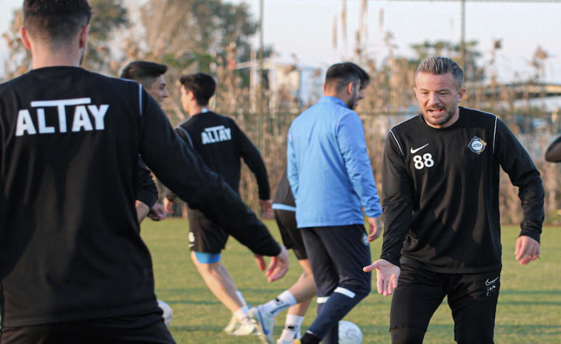 Altay, hazırlık maçında berabere kaldı