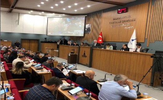 Büyükşehir'de ‘100 bin' gerginliği