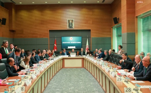 CHP ve İYİ Parti'den ortak Anayasa değişikliği önergesi