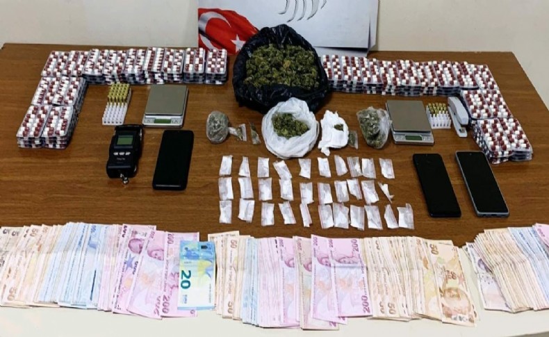 İzmir polisi uyuşturucu tacirlerine göz açtırmıyor