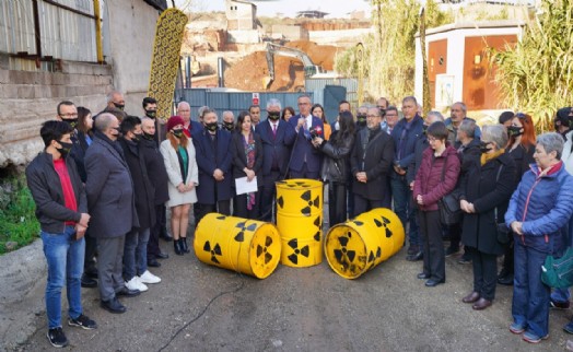 İzmir'in Çernobil'i Temizlensin Komisyonu'ndan 14 soru