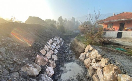 Menderes'te Değirmendere ve Çamönü'nde yenileme çalışmaları başladı