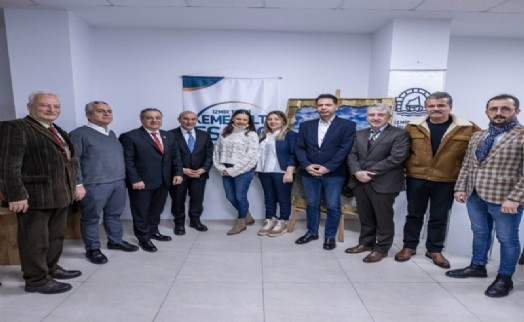 Soyer, Tarihi Kemeraltı Esnaf Derneği üyeleriyle buluştu: Kemeraltı İzmir'in kaldıracı olacak