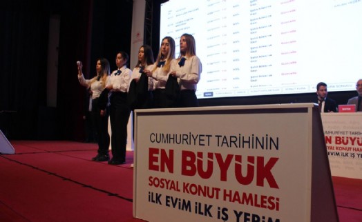 İzmir'de TOKİ kurası