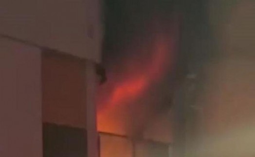 İzmir'de korkutan yangın!