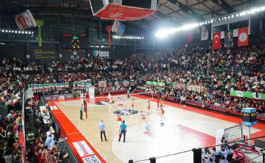 Karşıyaka'nın serisini Göztepe bitirdi