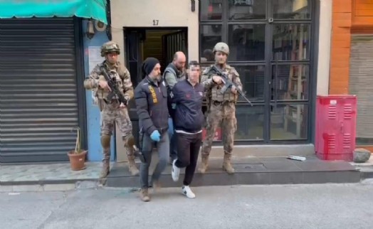 İzmir'de eğlence mekanlarına 