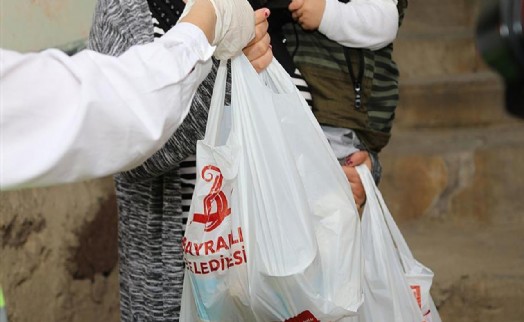 Bayraklı'da Ramazan dayanışması
