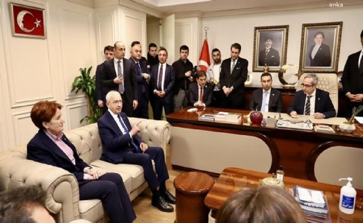 Kılıçdaroğlu, saldırıya uğrayan İYİ Parti İstanbul İl Başkanlığı'nı ziyaret etti