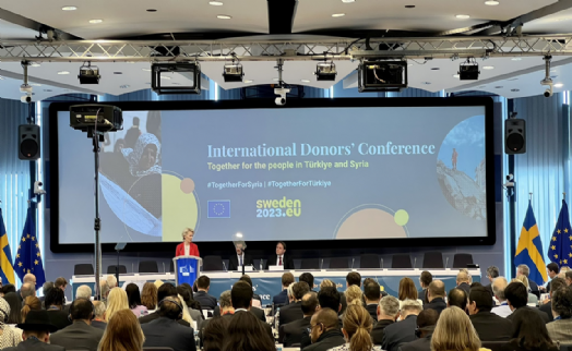 Avrupa Komisyonu, Türkiye'ye 1 milyar euro deprem desteği verecek