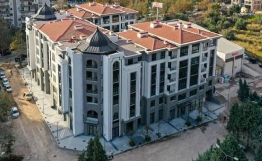 İzmir'de binlerce konut teslim edildi!