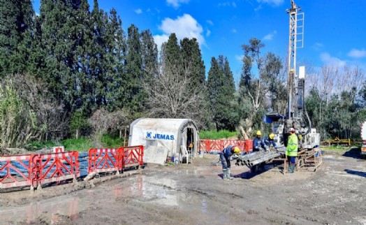 İzmir'in yerleşime uygun bölgeleri çalışmayla belirleniyor