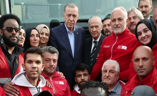 ‘Kızılay Holding'in 12 koltuklu başkanı