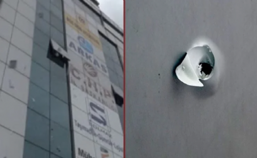 Trabzon'da CHP İl Başkanlığı ve iş yerine kurşun isabet etti