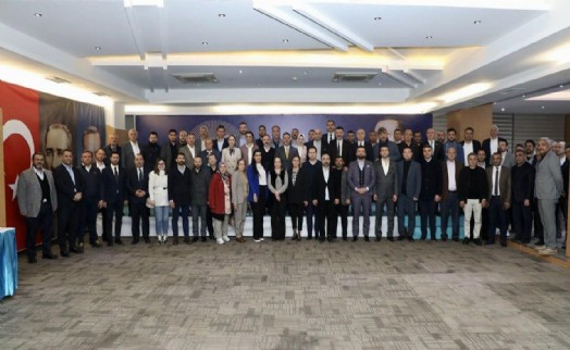 AK Parti İzmir'de SKM zirvesi... Yıldırım ve Dağ'dan teşkilata mesaj!