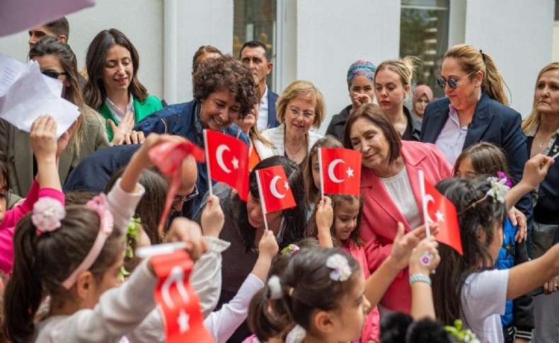 Selvi Kılıçdaroğlu İzmir Büyükşehir Belediyesi’nin çocuk ve kadın hizmetlerini inceledi