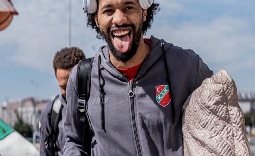 İzmirli basketbolcular haftanın beşinde